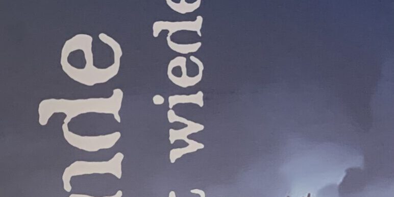 09EBDCC2-2CF3-480D-8A9D-818143D19C5B