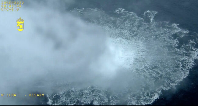 1A086B59-2DA5-4C00-BCA1-94A89CDFE537